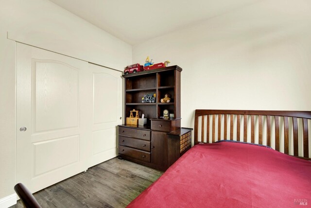 212 Via Del Sol, Vacaville, CA 95687 - bedroom with wood finished floors