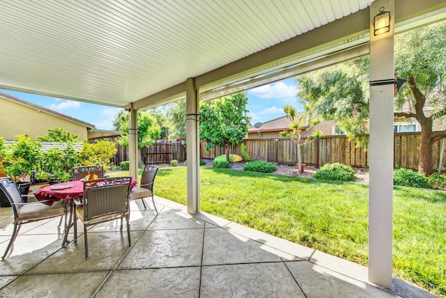 212 Via Del Sol, Vacaville, CA 95687 - view of patio with outdoor dining space