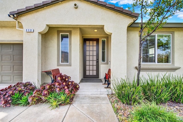 212 Via Del Sol, Vacaville, CA 95687 - entrance to property featuring stucco siding and a garage