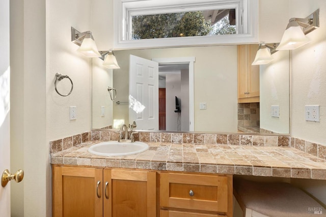 1126 Rimrock Dr, Napa, CA 94558 - bathroom with vanity