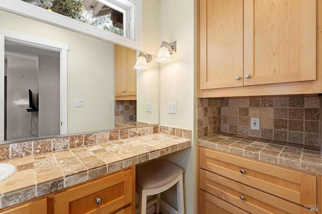 1126 Rimrock Dr, Napa, CA 94558 - bathroom featuring tasteful backsplash and vanity