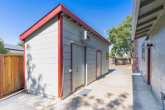 3756 Cano Ct, Napa, CA 94558 - garage featuring fence