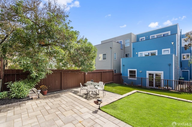 1216 47th Ave, San Francisco, CA 94122 - view of patio / terrace