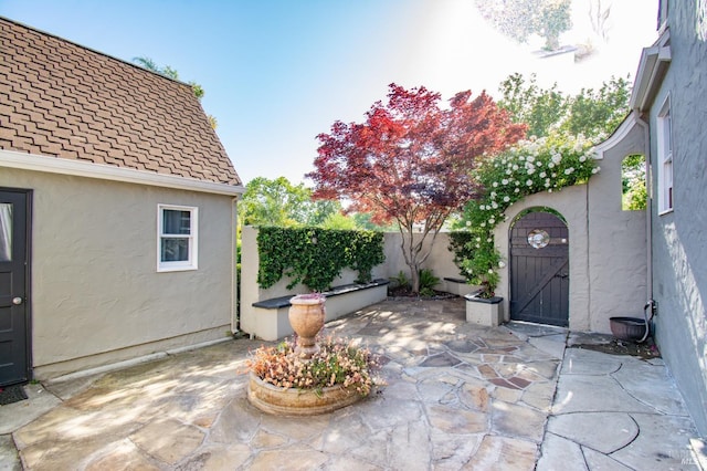 1124 Tuolumne St, Vallejo, CA 94590 - view of patio / terrace featuring a fenced backyard and a gate