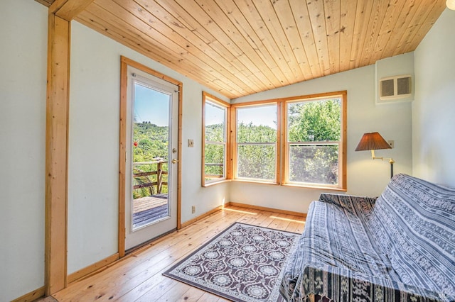 1561 S Fitch Mountain Rd, Healdsburg, CA 95448 - sunroom featuring lofted ceiling
