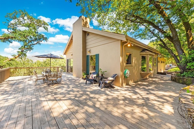 286 Monte Vista Dr, Napa, CA 94559 - wooden deck with outdoor dining area