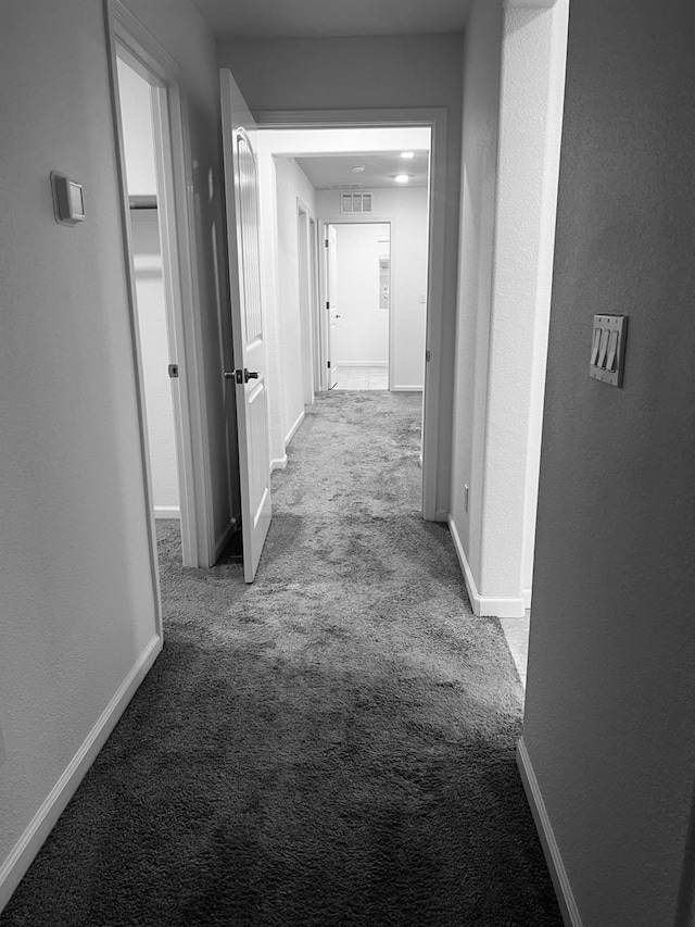 2560 Greg Jarvis Ave, Sacramento, CA 95834 - corridor featuring carpet flooring and baseboards