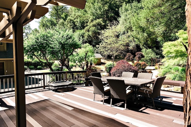 2859 Wallace Creek Rd, Healdsburg, CA 95448 - deck featuring outdoor dining area