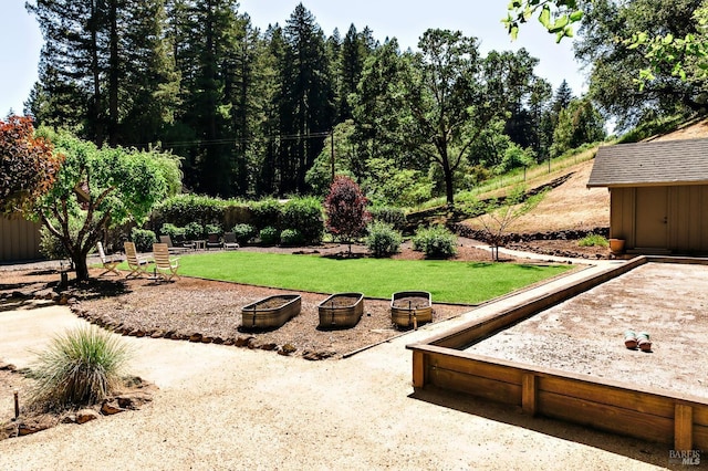 2859 Wallace Creek Rd, Healdsburg, CA 95448 - view of grassy yard featuring a game area