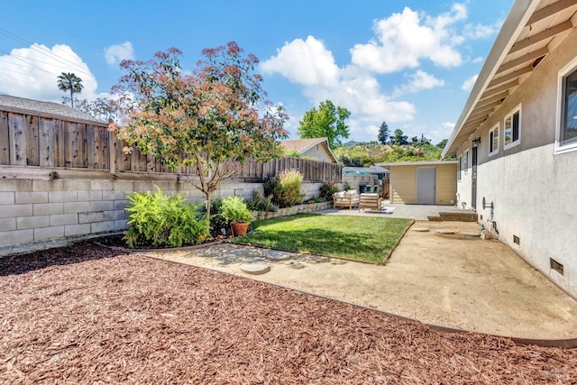 168 Bergwall Way, Vallejo, CA 94591 - fenced backyard featuring a patio area and outdoor lounge area