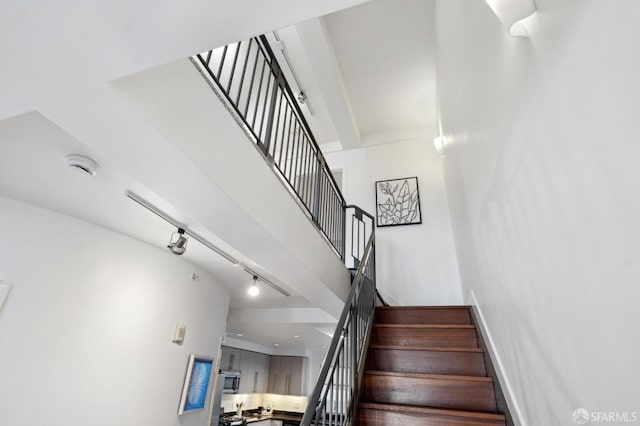 1452 Bush St Unit 9, San Francisco, CA 94109 - view of staircase