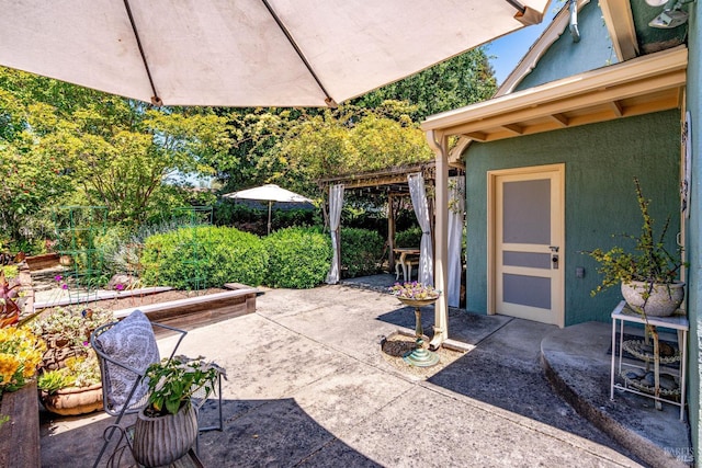 2110 3rd St, Napa, CA 94559 - view of patio