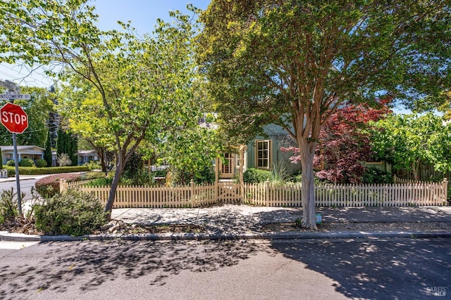 2110 3rd St, Napa, CA 94559 - obstructed view of property featuring a fenced front yard