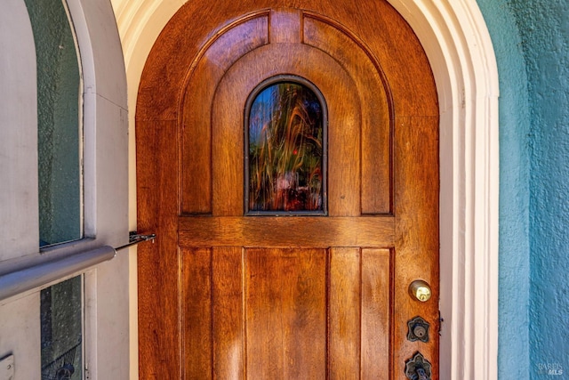 2110 3rd St, Napa, CA 94559 - detailed view of arched walkways