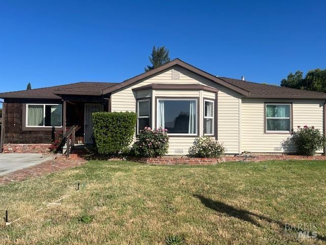 176 Gardiner Way, Rio Vista, CA 94571 - single story home featuring a front yard