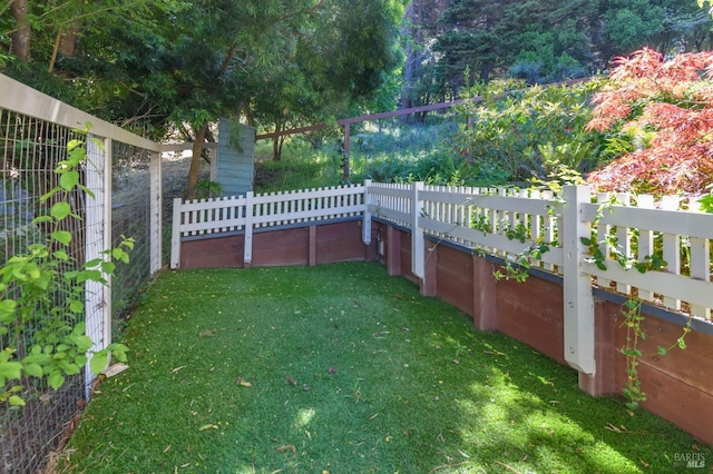 2 Spring Hill Cir, Sausalito, CA 94965 - view of yard