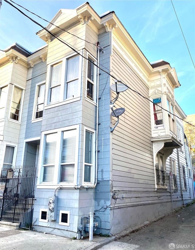 3328 26th St, San Francisco, CA 94110 - view of property exterior featuring fence