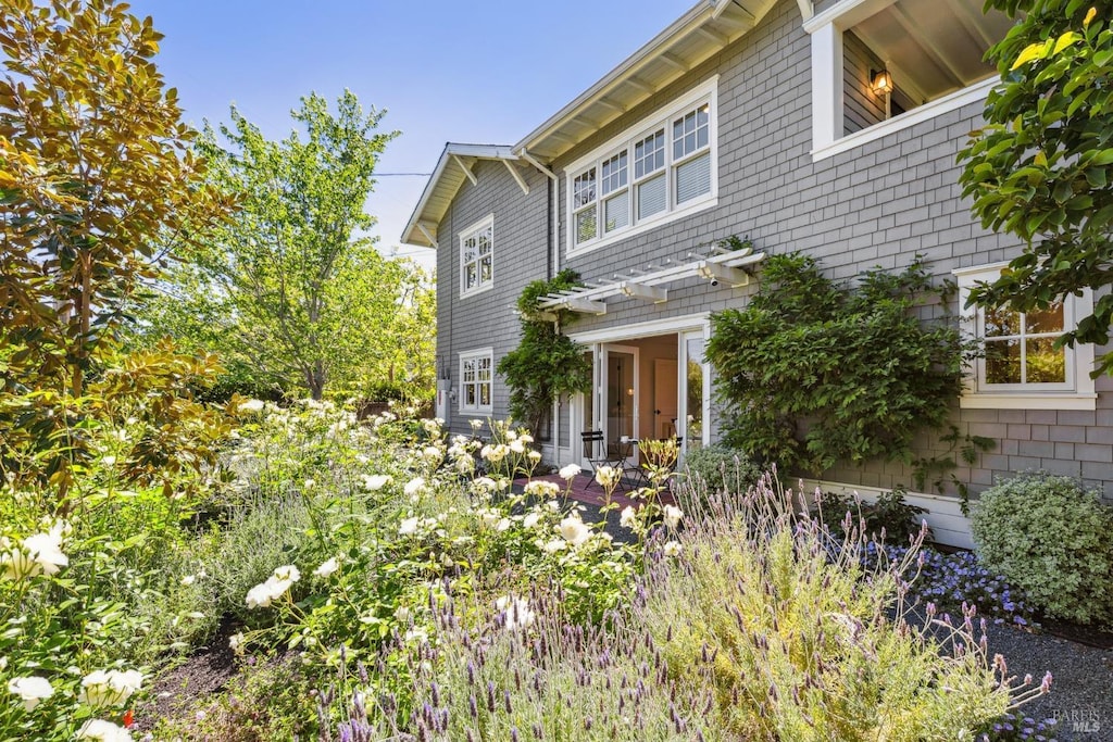 129 Sunnyside Ave, San Anselmo, CA 94960 - view of front of house