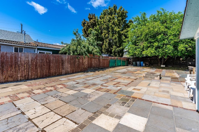 213 Sperry Ave, Vallejo, CA 94590 - view of patio with fence