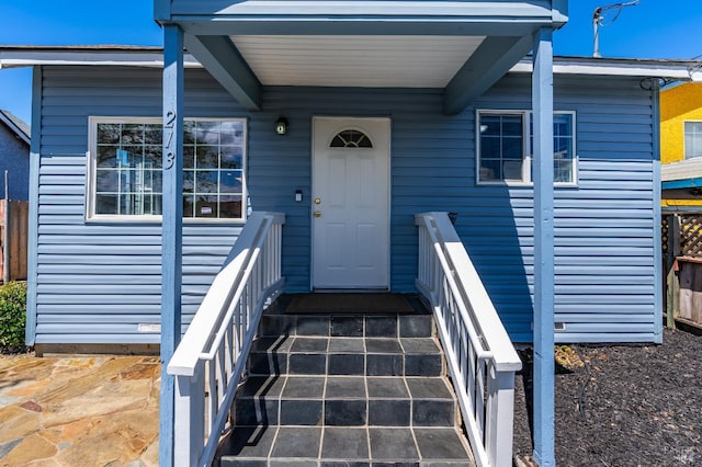 213 Sperry Ave, Vallejo, CA 94590 - view of front facade with fence