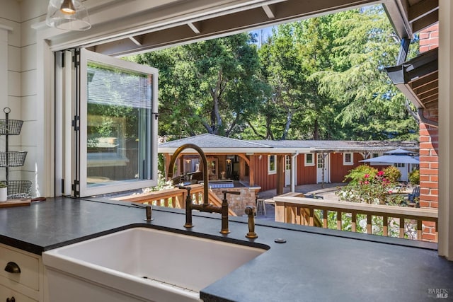2170 Vineyard Rd, Novato, CA 94947 - view of patio with a sink and view of wooded area