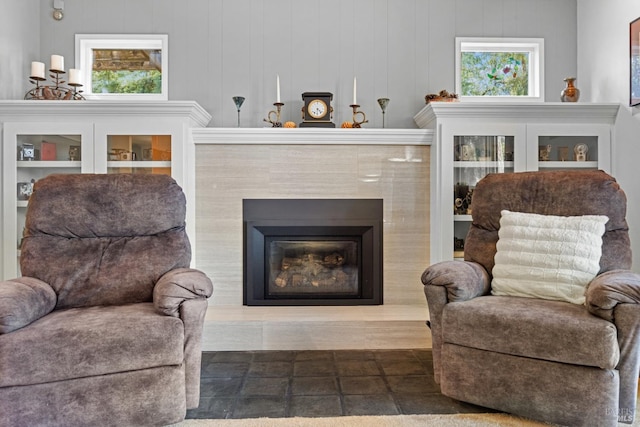 1019 Westside Rd, Healdsburg, CA 95448 - sitting room featuring a tile fireplace