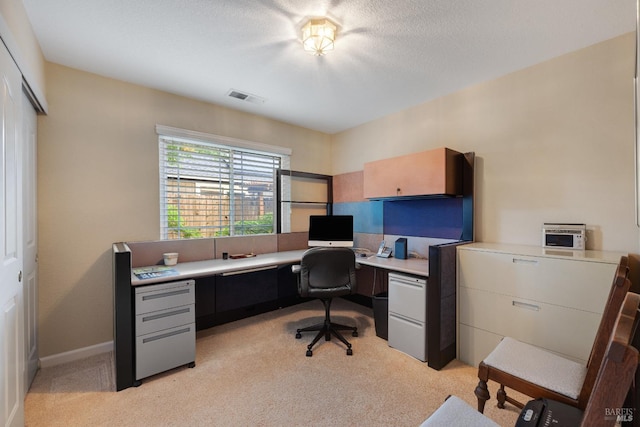 226 Usher Dr, Windsor, CA 95492 - home office with light colored carpet and built in study area