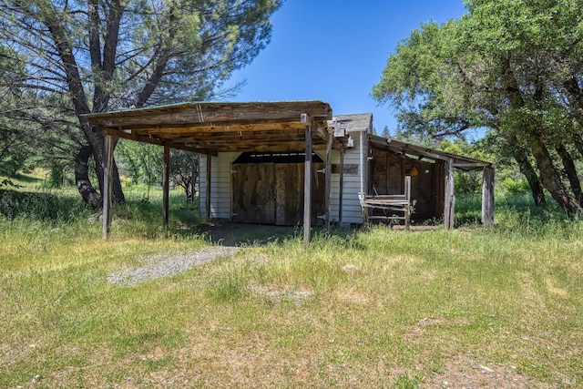 17651 Van Arsdale Rd, Potter Valley, CA 95469 - view of yard with an outdoor structure and a pole building