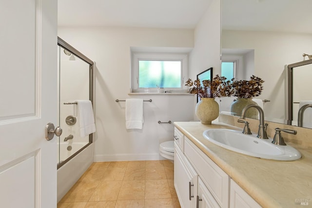 91 Round Hill Rd, Tiburon, CA 94920 - bathroom with toilet, vanity, shower / bath combination with glass door, and baseboards
