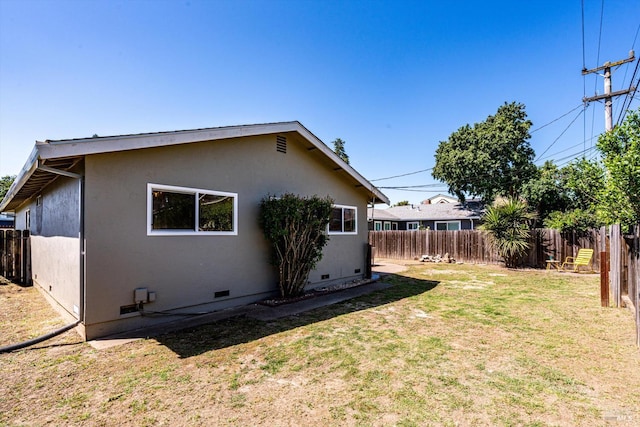 1828 Trower Ave, Napa, CA 94558 - view of side of property with crawl space
