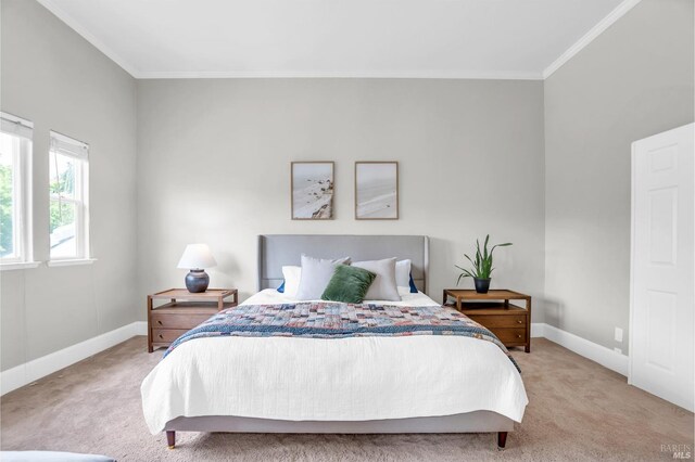 2812 Silver Fox Cir, Fairfield, CA 94534 - bedroom featuring light carpet, crown molding, and baseboards
