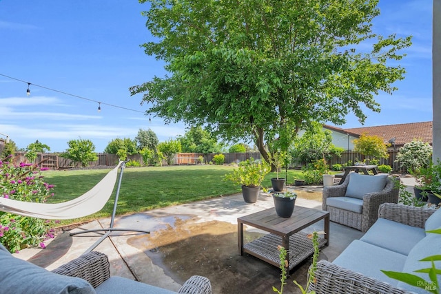 2812 Silver Fox Cir, Fairfield, CA 94534 - view of patio / terrace featuring outdoor lounge area