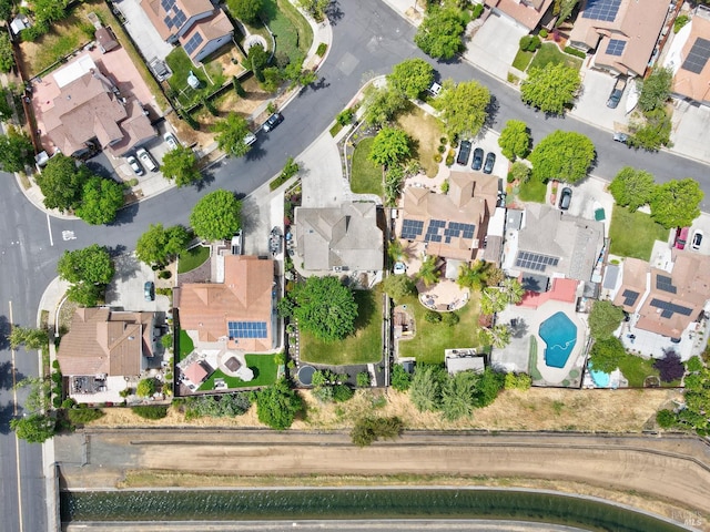 2812 Silver Fox Cir, Fairfield, CA 94534 - aerial view of property's location featuring a pool area and nearby suburban area