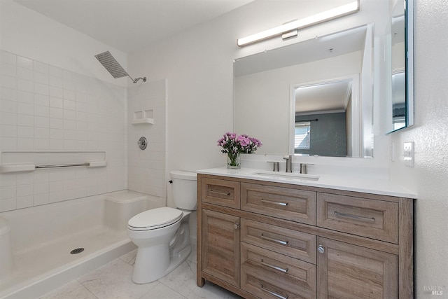 431 University St, Healdsburg, CA 95448 - full bath featuring toilet, a shower, and vanity