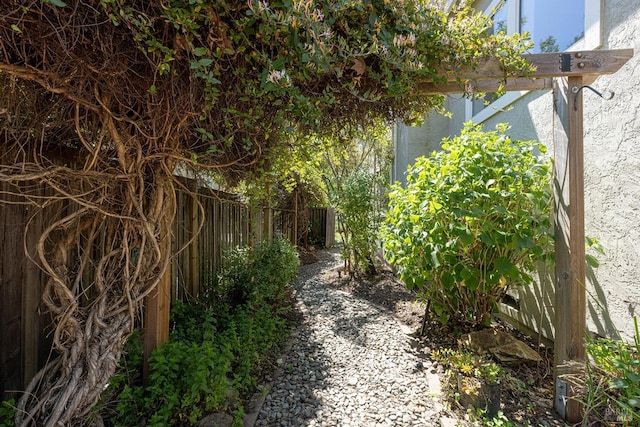 2130 Camenson St, Napa, CA 94558 - view of yard
