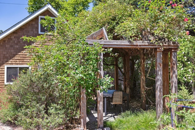 231 Railroad Ave, Woodacre, CA 94973 - view of home's exterior