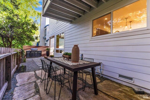 1358 Sylvan Ct, Healdsburg, CA 95448 - view of patio / terrace with fence