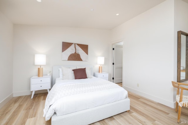 980 Trentadue Way, Healdsburg, CA 95448 - bedroom with light wood-style flooring, baseboards, and recessed lighting