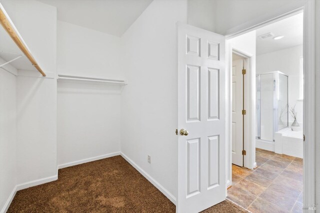 5151 Freitas Pl, Fairfield, CA 94533 - spacious closet featuring carpet