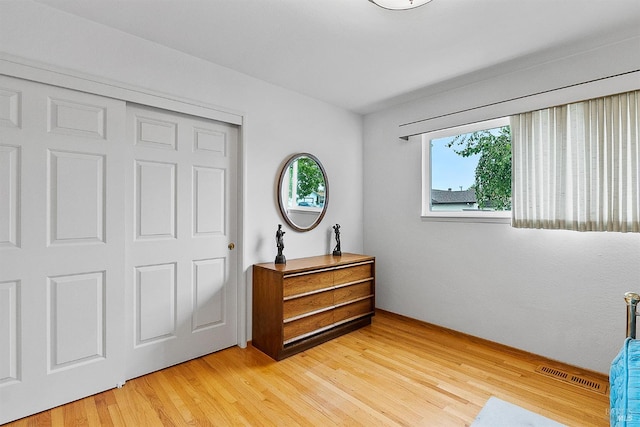 607 Tobin Dr, Vallejo, CA 94589 - bedroom with light wood-type flooring and a closet