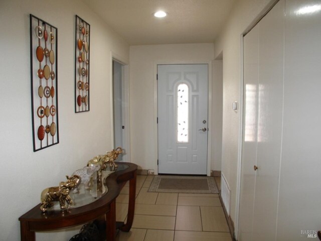 1994 Cardinal Way, Fairfield, CA 94533 - foyer with recessed lighting and light tile patterned floors