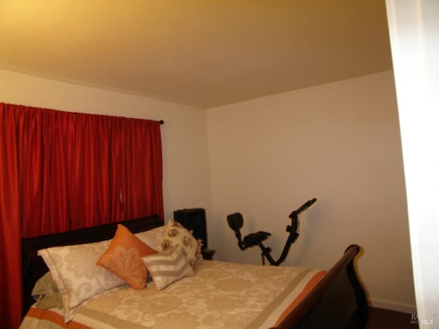 1994 Cardinal Way, Fairfield, CA 94533 - bedroom with baseboards