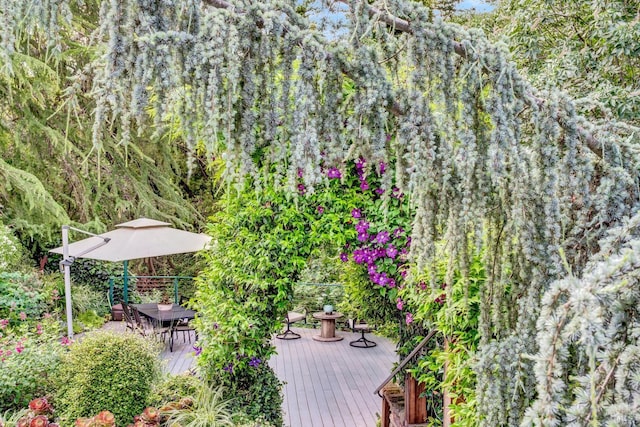 3371 Crystal Ct, Napa, CA 94558 - wooden terrace featuring outdoor dining space