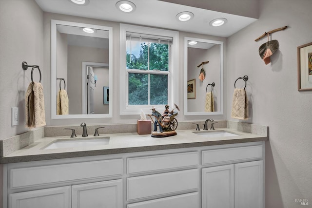 3371 Crystal Ct, Napa, CA 94558 - bathroom with double vanity