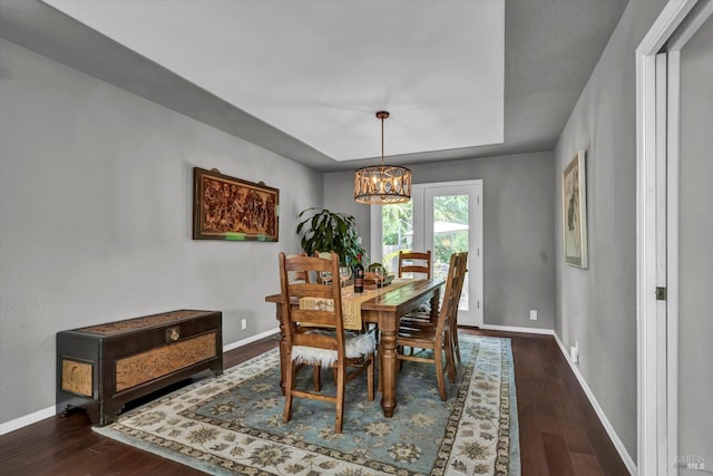 3371 Crystal Ct, Napa, CA 94558 - dining space with a chandelier, wood finished floors, and baseboards
