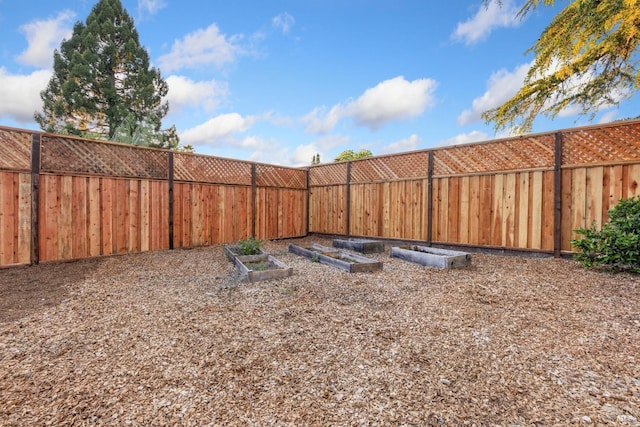 8017 Washington Ave, Sebastopol, CA 95472 - fenced backyard with a vegetable garden