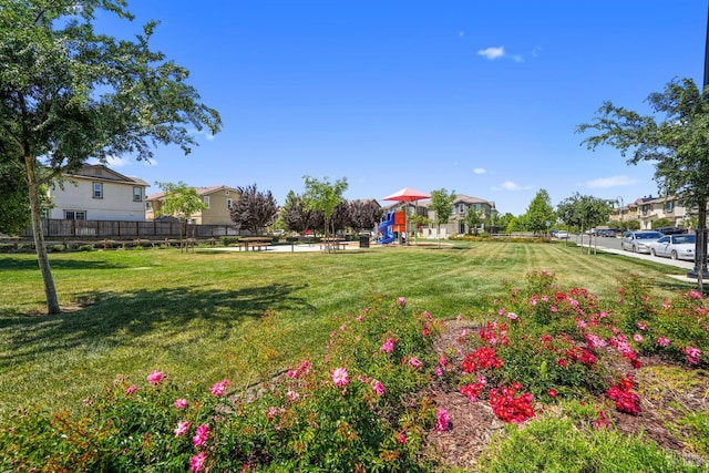 2056 Parsons Dr, Fairfield, CA 94533 - view of yard