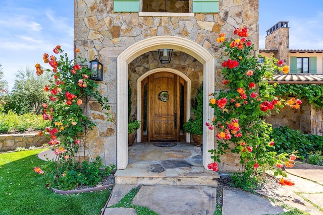 7035 Silverado Trl, Napa, CA 94558 - view of exterior entry with stone siding