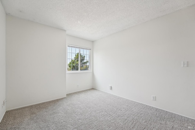 543 Sandy Way, Benicia, CA 94510 - carpeted spare room with a textured ceiling and baseboards