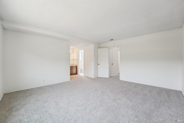 543 Sandy Way, Benicia, CA 94510 - unfurnished room with light carpet and a textured ceiling
